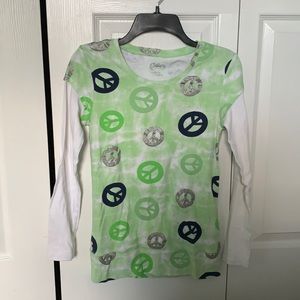 Green shirt with with long sleeve